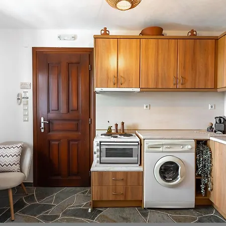 Mirsini In Sifnos Vathi (Sifnos)