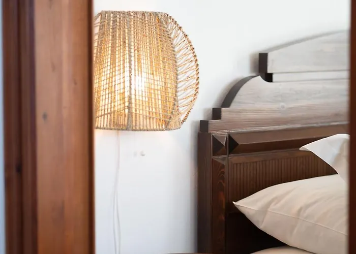 Mirsini In Sifnos * Vathi (Sifnos)